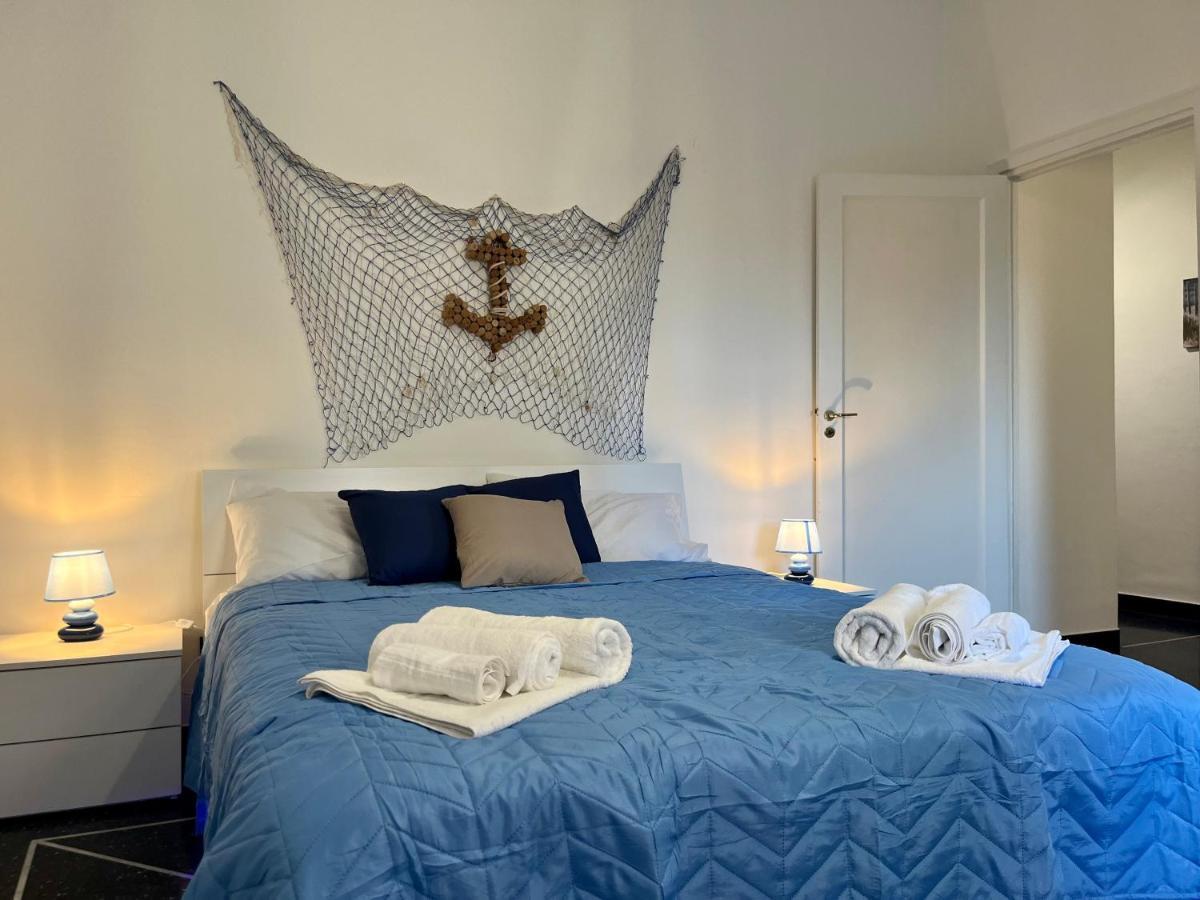 Dal Marinaio Apartment Genoa Bagian luar foto