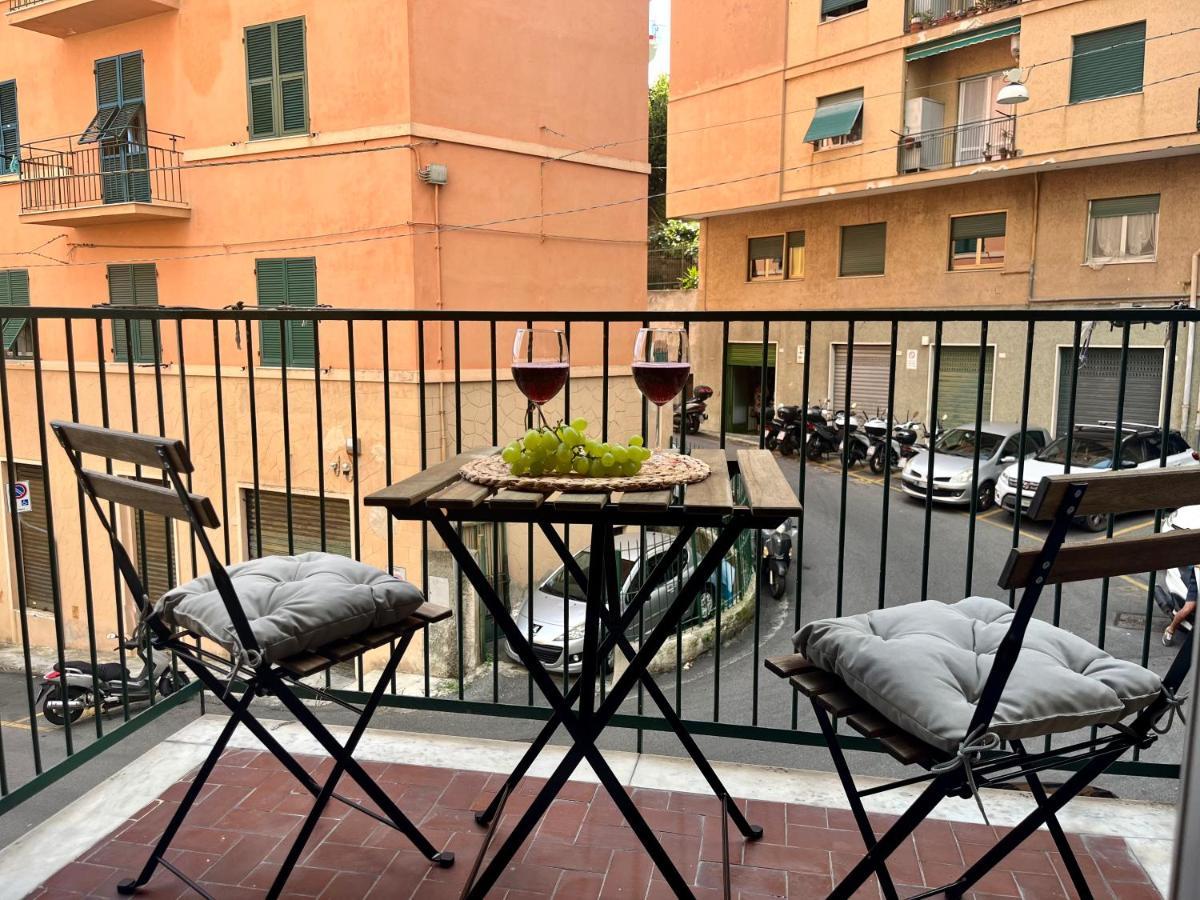 Dal Marinaio Apartment Genoa Bagian luar foto
